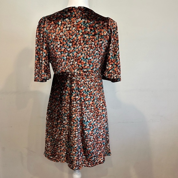 Zara Mod Floral Velvet Mini Dress Black Short Sleeve Size Medium - Picture 3 of 8